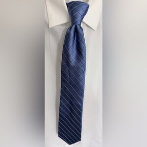 Calvin Klein Navy and Gray Checkered Silk Tie